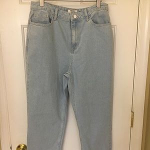Forever 21 Lightwash Mom Jeans